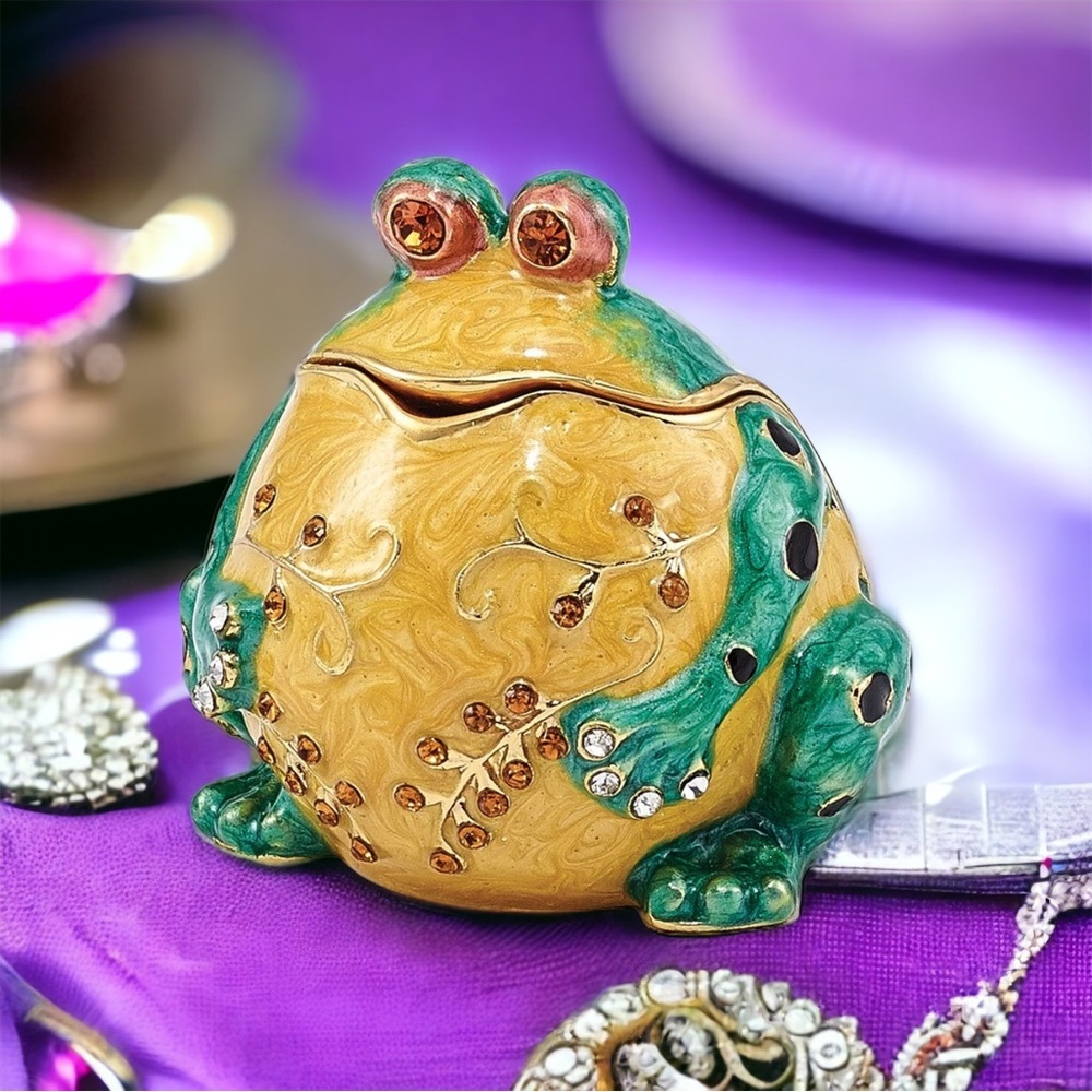 Pewter Bejeweled Crystals BUBBA Croaking Bullfrog Trinket Box with Pendant